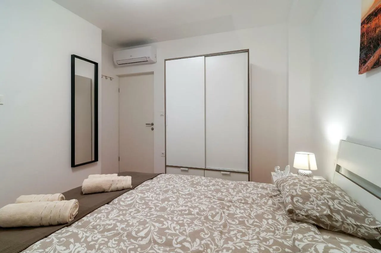 Apartman Braavos **** Apartment Split